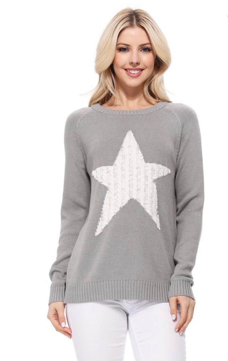 Gray sweater with cream star