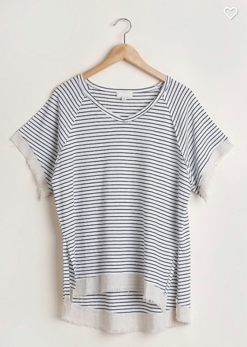 Striped short sleeve with frayed hem