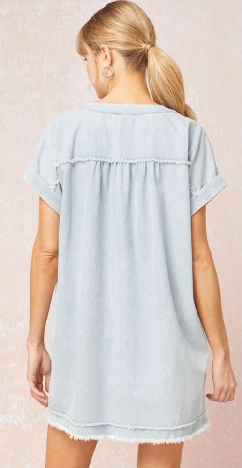 Denim v-neck short sleeve dress