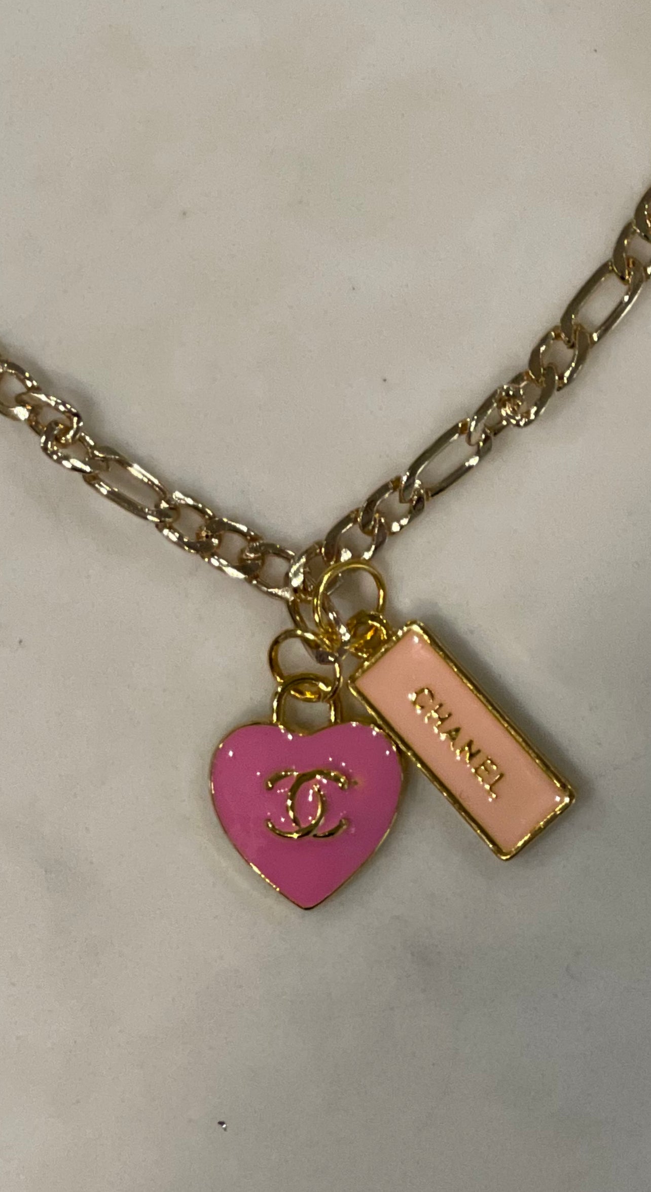 Vintage and Musthaves. Chanel perfume necklace