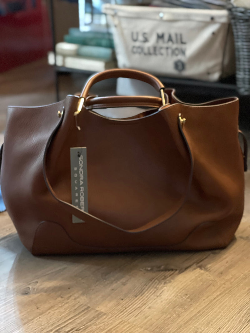 Sondra Robert’s Tan Shoulder Bag